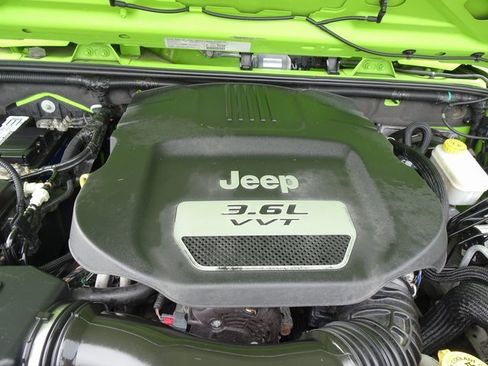 Used 2013 Jeep Wrangler Sport image 22