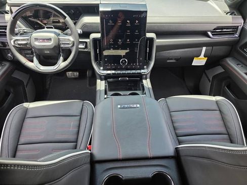 New 2026 GMC Yukon XL AT4 Ultimate AWD/4WD image 17