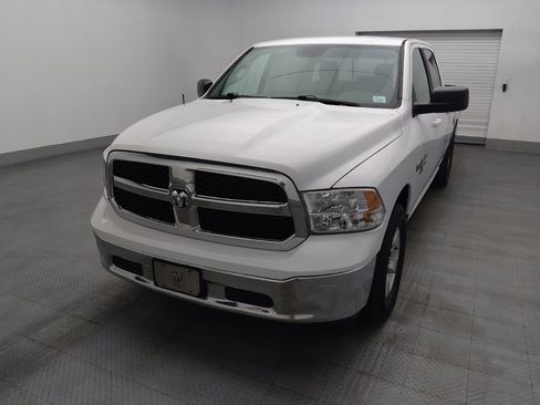 Used 2019 RAM 1500 Classic SLT RWD image 15