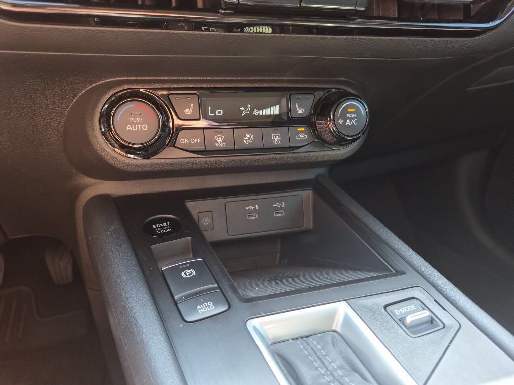Certified 2026 Nissan Kicks SV w/ SV Premium Package FWD image 23