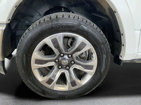 Used 2022 RAM 1500 Limited AWD/4WD image 10