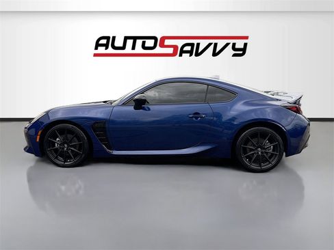 Used 2023 Toyota GR86 Premium image 4