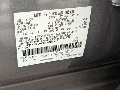 Used 2023 Ford Explorer XLT RWD image 38