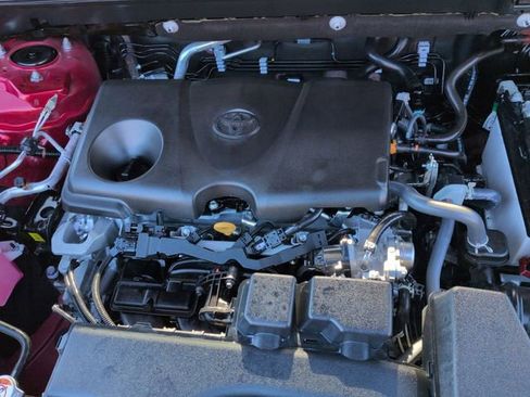 Certified 2025 Toyota RAV4 LE image 30