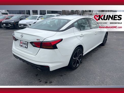 Used 2024 Nissan Altima 2.5 SR image 5