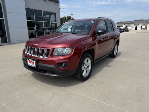 Used 2017 Jeep Compass Sport w/ Power Value Group AWD/4WD image 24