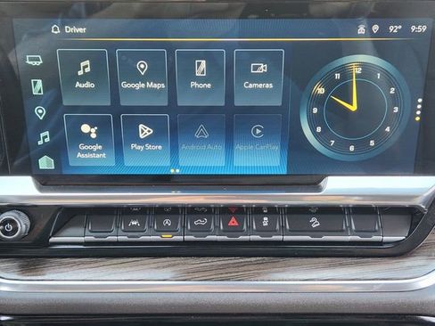 Used 2025 Chevrolet Silverado 1500 LT Trail Boss w/ Convenience Package II image 18