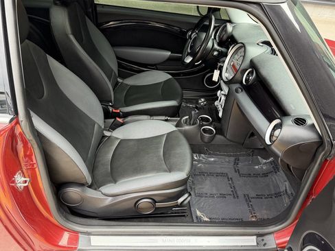 Used 2009 MINI Cooper Hardtop FWD image 17