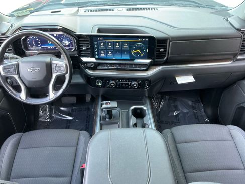 Used 2023 Chevrolet Silverado 1500 LT Trail Boss image 10