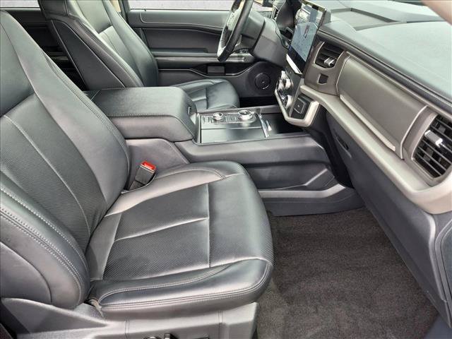 Used 2024 Ford Expedition Max XLT AWD/4WD image 24