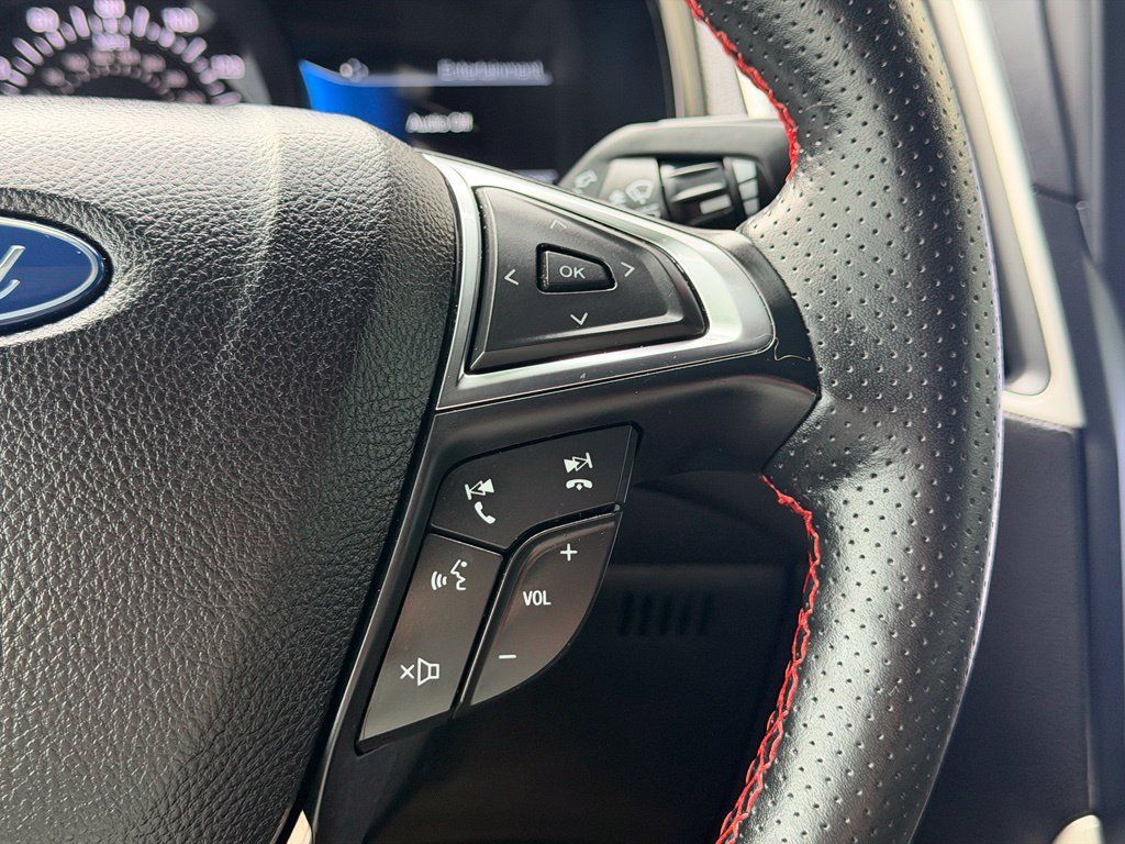 Used 2024 Ford Edge ST-Line AWD/4WD image 18