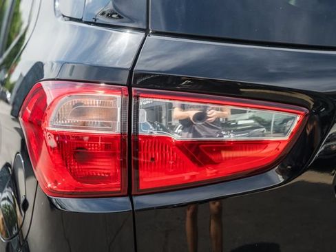 Used 2021 Ford EcoSport SE FWD image 7