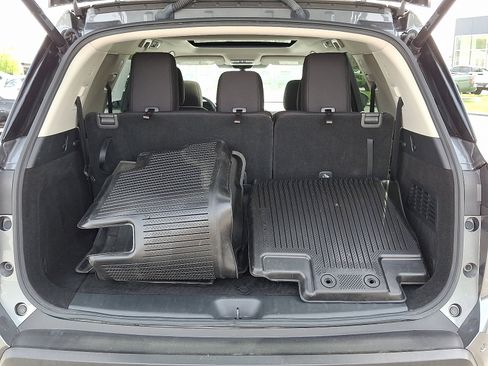 Certified 2023 Nissan Pathfinder SV w/ SV Premium Package AWD/4WD image 31