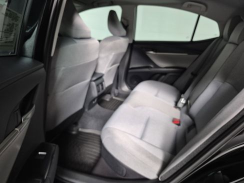 New 2026 Toyota Camry Hybrid image 32