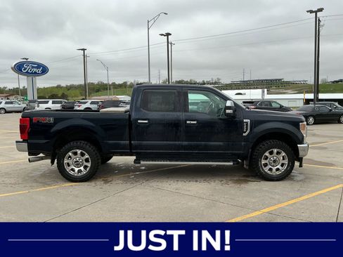 Used 2021 Ford F250 Lariat w/ Lariat Ultimate Package AWD/4WD image 4