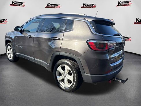 Used 2019 Jeep Compass Latitude AWD/4WD image 7