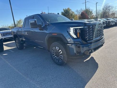 New 2026 GMC Sierra 2500 Denali Ultimate image 5