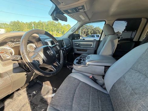 Used 2017 RAM 1500 Big Horn image 9