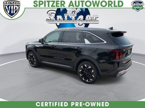Used 2025 Kia Sorento EX FWD image 7