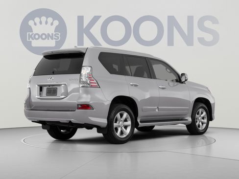 Used 2016 Lexus GX 460 w/ Premium Package AWD/4WD image 4