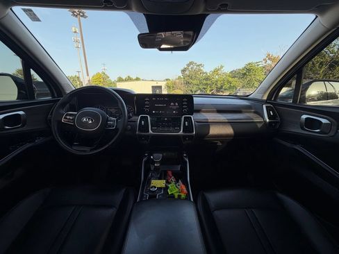 Used 2021 Kia Sorento EX w/ Panoramic Sunroof Package AWD/4WD image 34