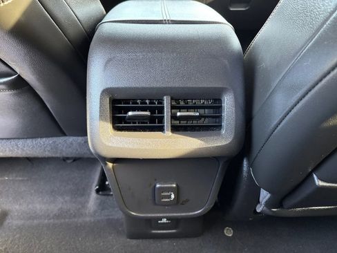 Used 2019 GMC Terrain SLT image 27