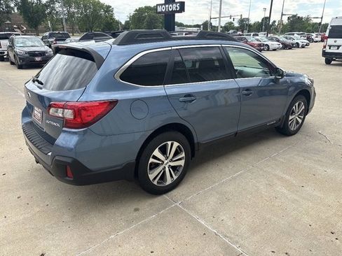 Used 2018 Subaru Outback 2.5i Limited w/ 50th Anniversary Edition AWD/4WD image 13