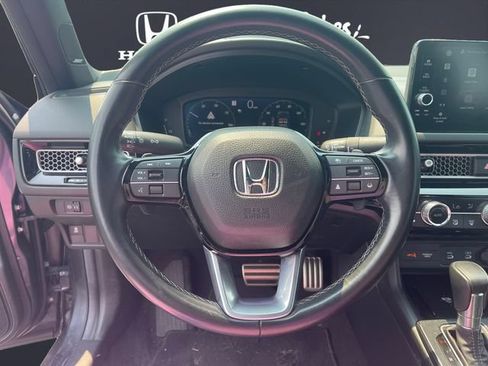 Used 2025 Honda Civic Sport image 12