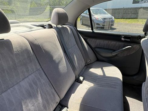 Used 2005 Honda Civic LX image 16