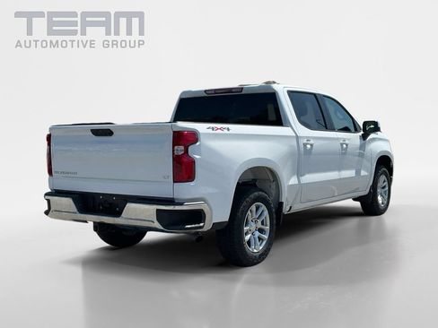 Used 2023 Chevrolet Silverado 1500 LT AWD/4WD image 7