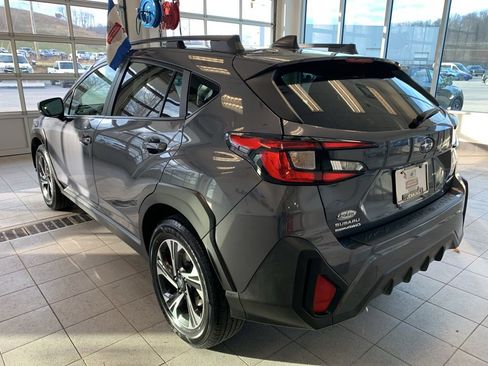 Used 2024 Subaru Crosstrek 2.0i Premium w/ Crosstrek Mirror Package image 15