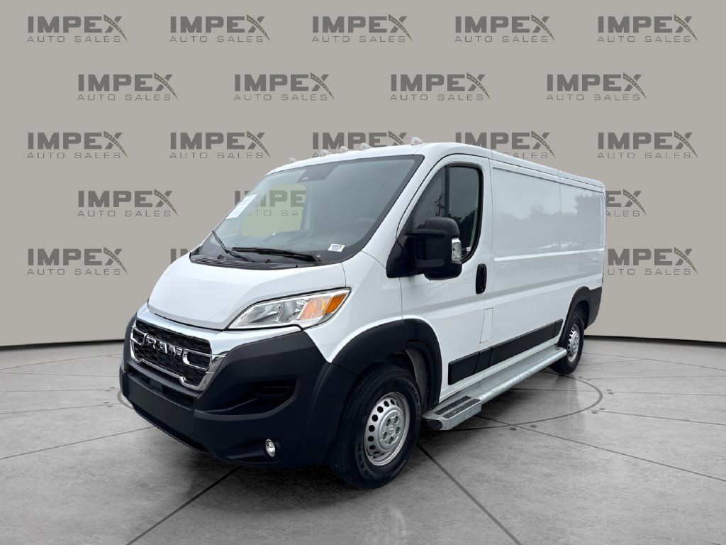 Used 2025 RAM ProMaster 2500 w/ U-Haul Equipment Group FWD image 1