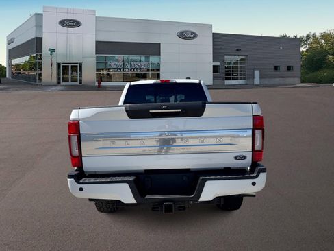 Used 2020 Ford F350 Platinum w/ FX4 Off-Road Package AWD/4WD image 10