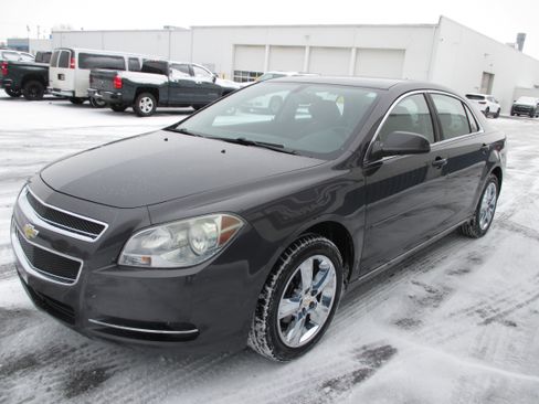 Used 2010 Chevrolet Malibu LT w/ Interface Package image 6