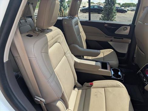 Used 2023 Lincoln Aviator Reserve w/ Equipment Group 201A AWD/4WD image 21