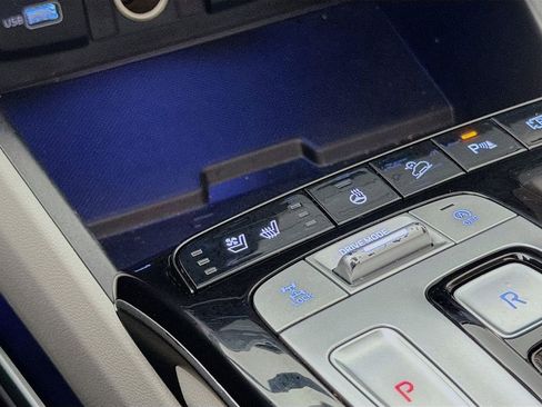 Used 2023 Hyundai Tucson Limited image 24