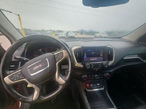 Used 2019 GMC Terrain Denali w/ LPO, 'HIT The Road' Package image 30