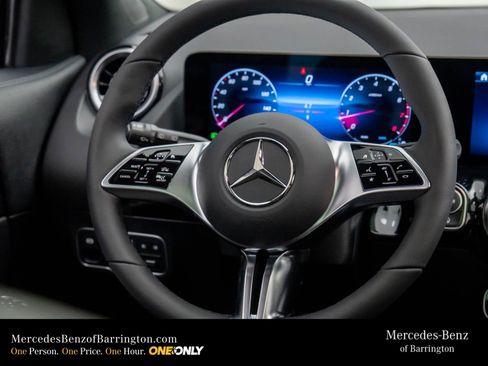 New 2026 Mercedes-Benz GLA 250 4MATIC image 12