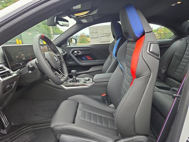New 2026 BMW M2 w/ Lighting Package RWD image 7