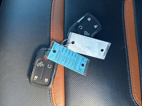 Used 2021 GMC Sierra 1500 AT4 w/ AT4 Value Package image 41