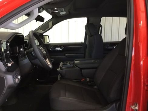 New 2026 GMC Sierra 1500 SLE image 31