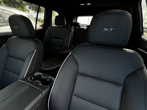 New 2026 Buick Enclave Sport Touring w/ Power Package image 25