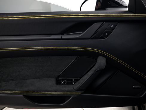 Certified 2026 Porsche 911 GT3 RWD image 21