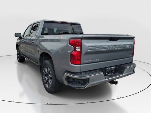 Used 2023 Chevrolet Silverado 1500 LT AWD/4WD image 3