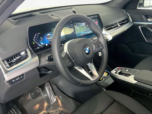 New 2026 BMW X1 xDrive28i image 10