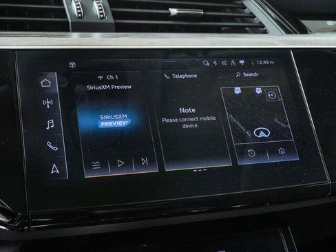 Used 2023 Audi e-tron Premium Plus w/ Premium Plus Package AWD/4WD image 14