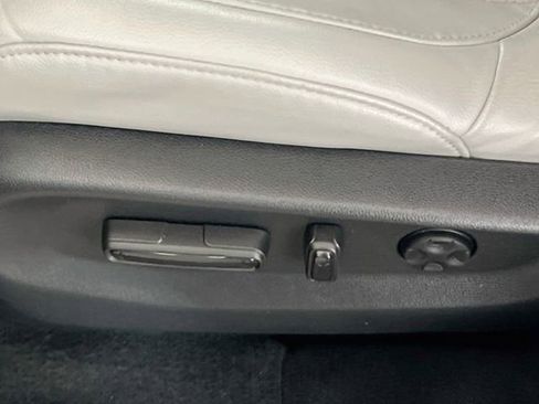 Used 2019 Honda CR-V EX-L image 19