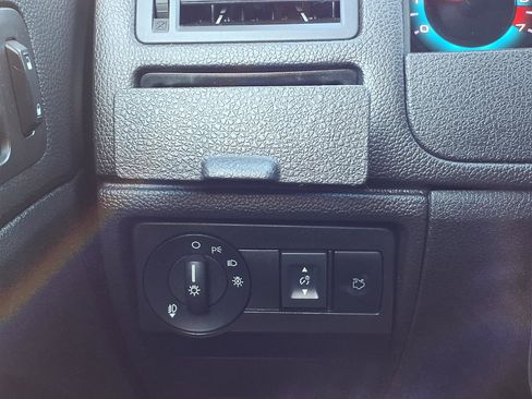 Used 2011 Ford Fusion SE w/ 202A Rapid Spec Order Code image 16