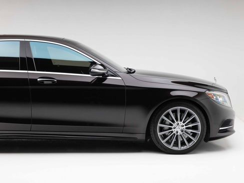 Used 2014 Mercedes-Benz S 550 Sedan image 23