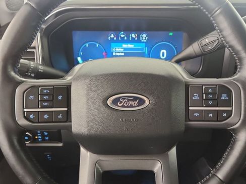 Used 2024 Ford F250 Lariat w/ Black Appearance Package image 11